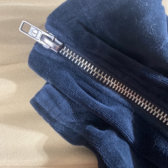 Juicy Couture Pants - Picture 2 of 3